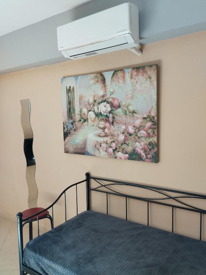 Cozy Apartment In Thessaloníki Ngoại thất bức ảnh