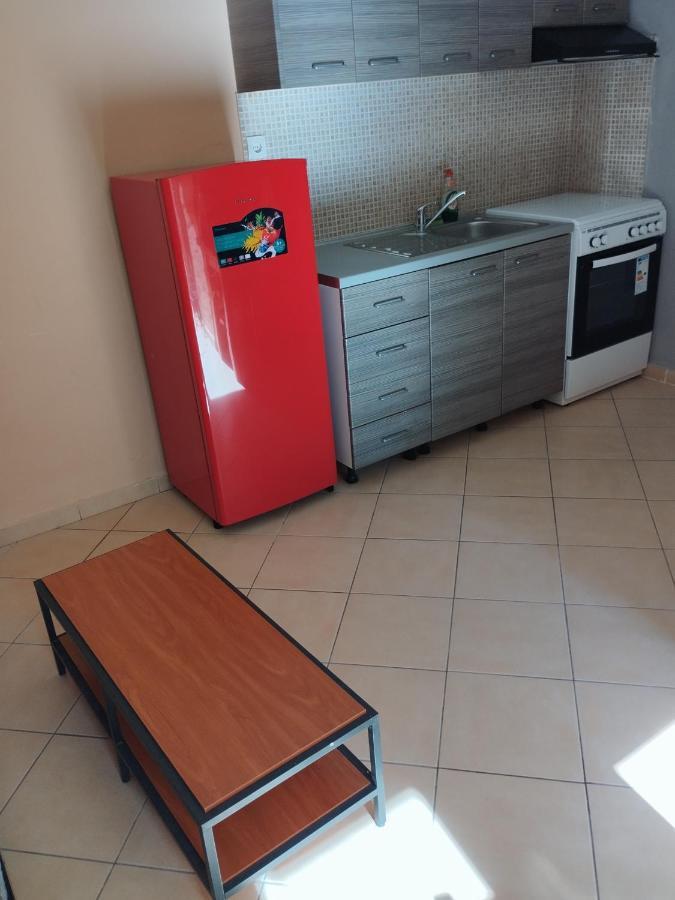 Cozy Apartment In Thessaloníki Ngoại thất bức ảnh