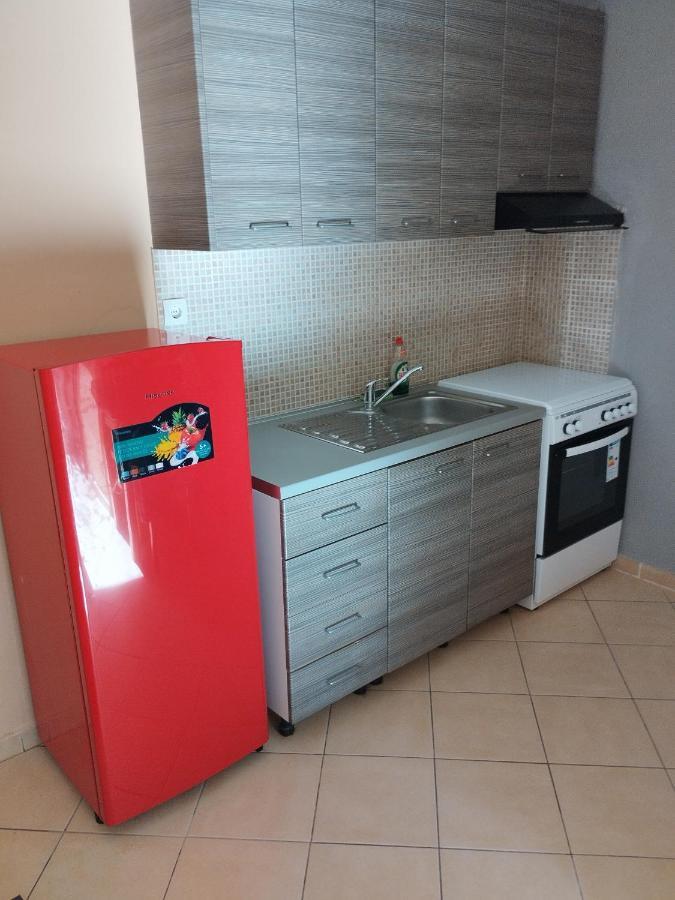Cozy Apartment In Thessaloníki Ngoại thất bức ảnh